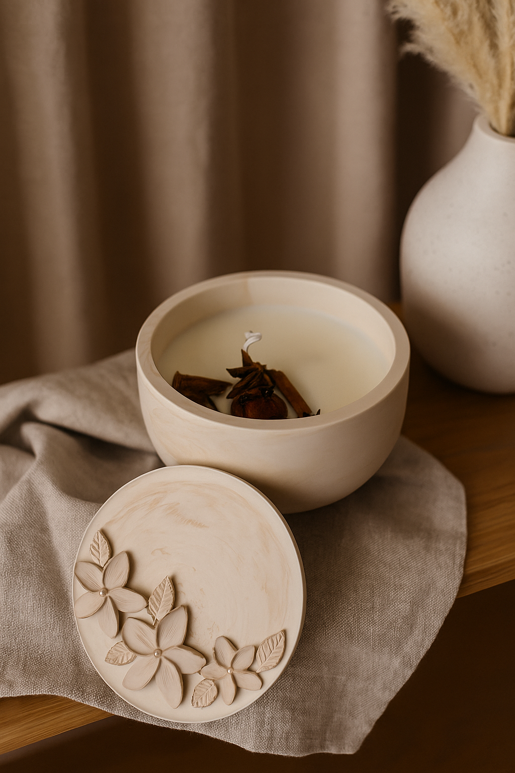 Marbella Bloom Candle